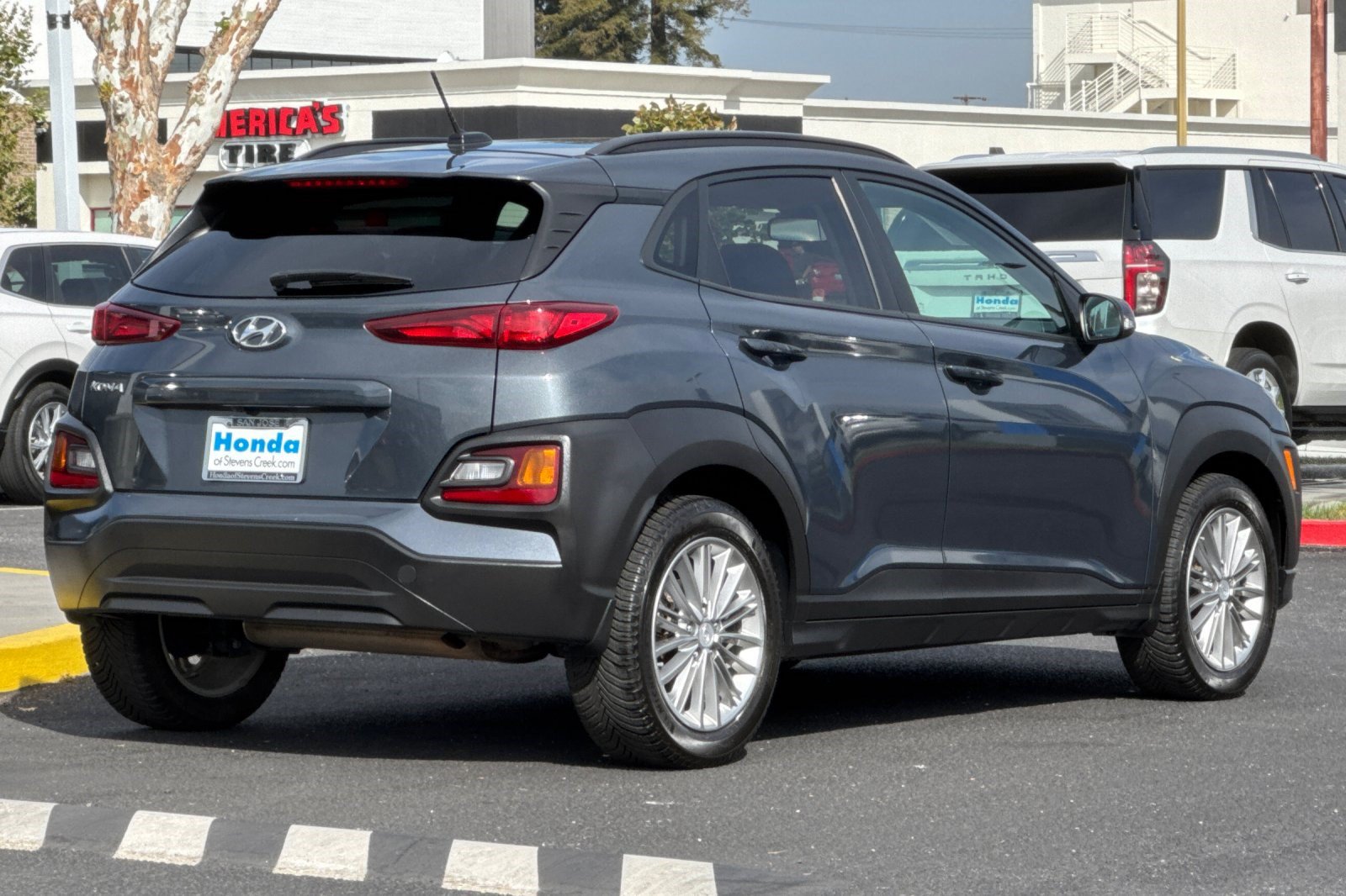 Used 2019 Hyundai Kona SEL FWD image 9