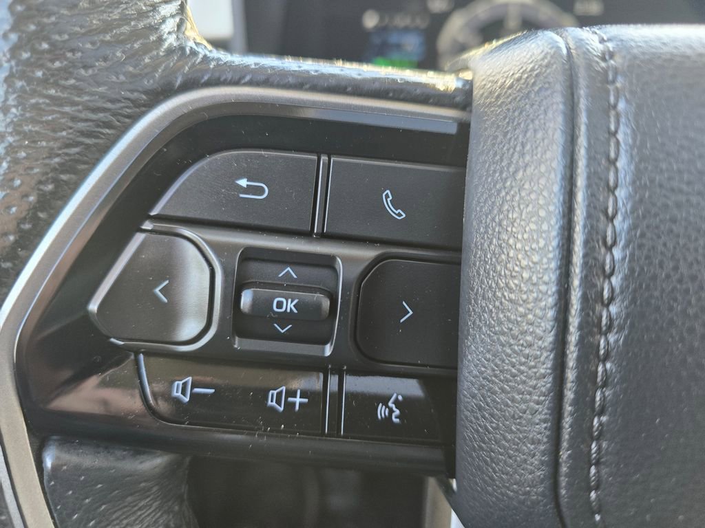 Used 2024 Toyota Tundra Limited AWD/4WD image 20