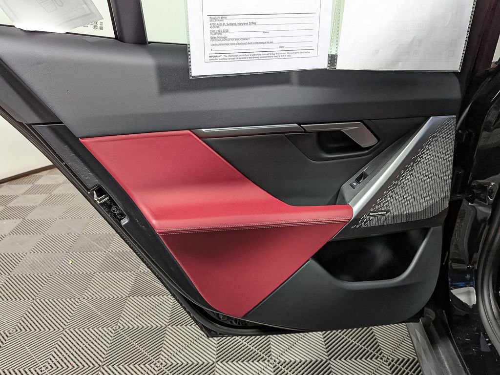 Used 2025 BMW 530i xDrive w/ Premium Package image 43