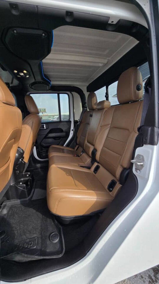 Used 2020 Jeep Gladiator Overland image 9