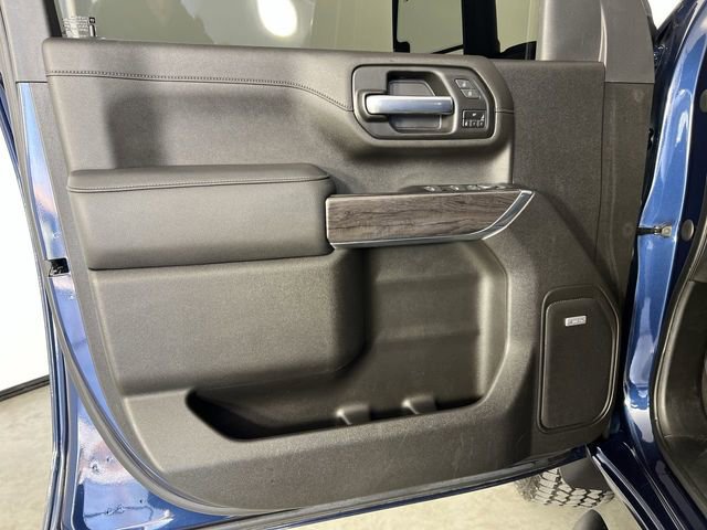 Used 2022 Chevrolet Silverado 2500 LTZ w/ LTZ Plus Package image 22