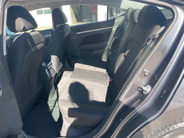 Used 2020 Hyundai Elantra Value Edition w/ Cargo Package (C1) FWD image 28