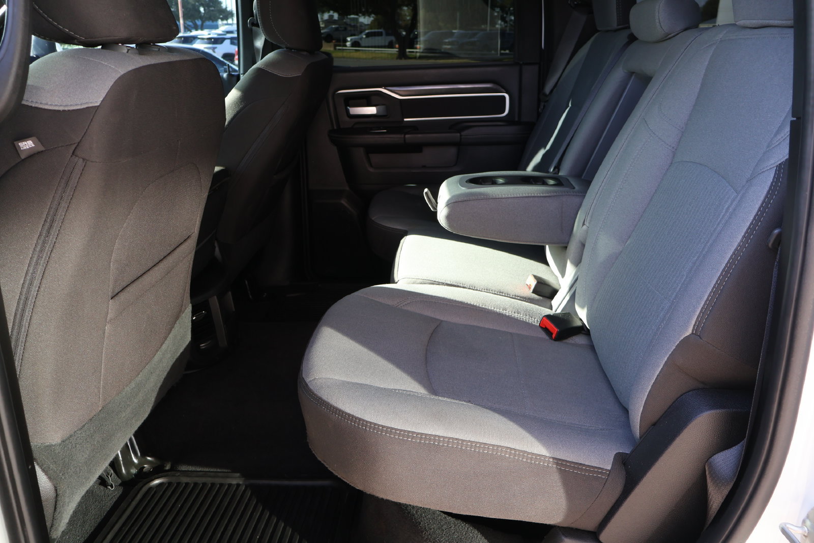 Used 2024 RAM 2500 Big Horn AWD/4WD image 15