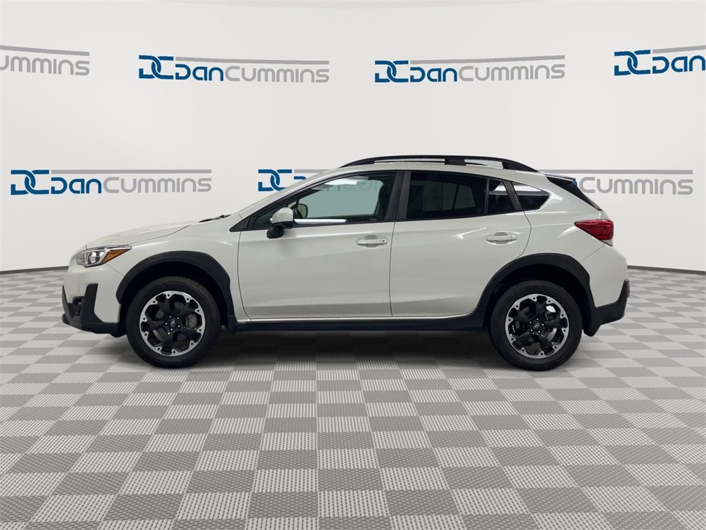 Used 2022 Subaru Crosstrek 2.0i Premium w/ Moonroof Package image 5