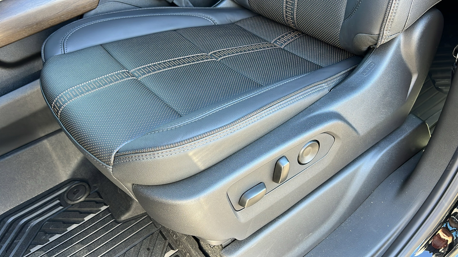 New 2026 Chevrolet Silverado 2500 High Country w/ High Country Premium Package image 20