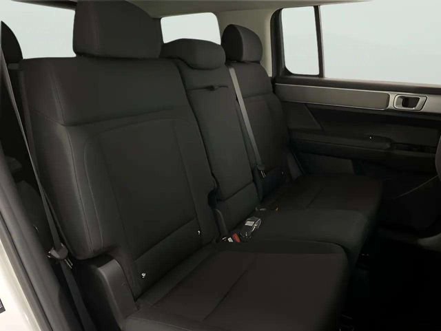 Used 2026 Hyundai Santa Fe SE FWD image 48