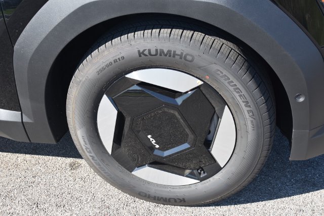 New 2026 Kia EV9 Wind AWD/4WD image 12