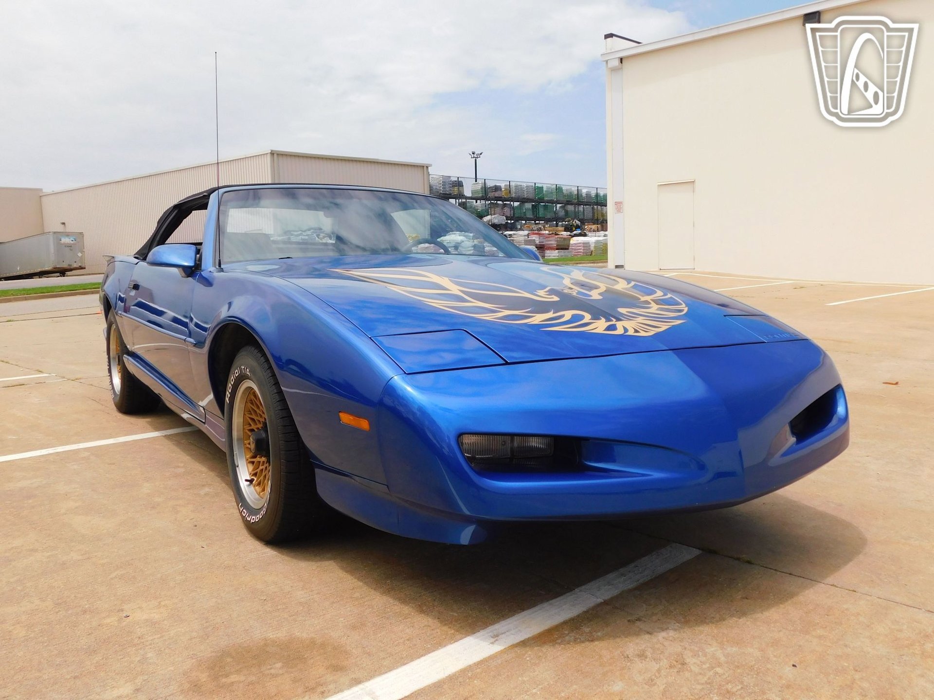 Used 1991 Pontiac Firebird Convertible image 35