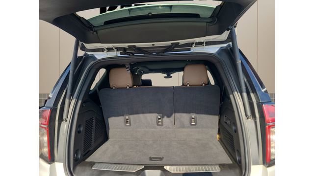 Used 2021 Chevrolet Tahoe High Country image 15