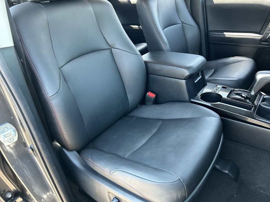 Used 2020 Toyota 4Runner TRD Off-Road Premium w/ Moonroof Package AWD/4WD image 29