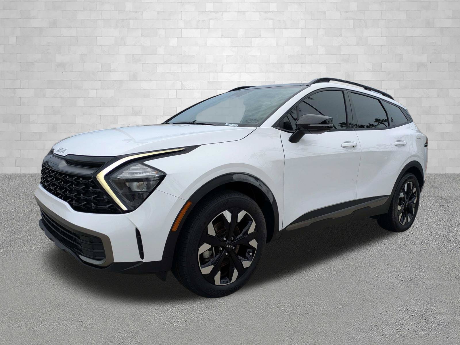 Used 2023 Kia Sportage X-Line w/ X-Line Premium Package AWD/4WD image 5