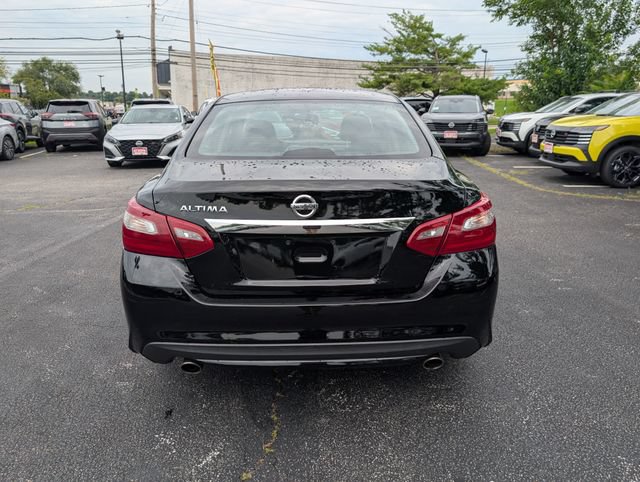 Used 2018 Nissan Altima 2.5 S w/ S Convenience Package FWD image 4