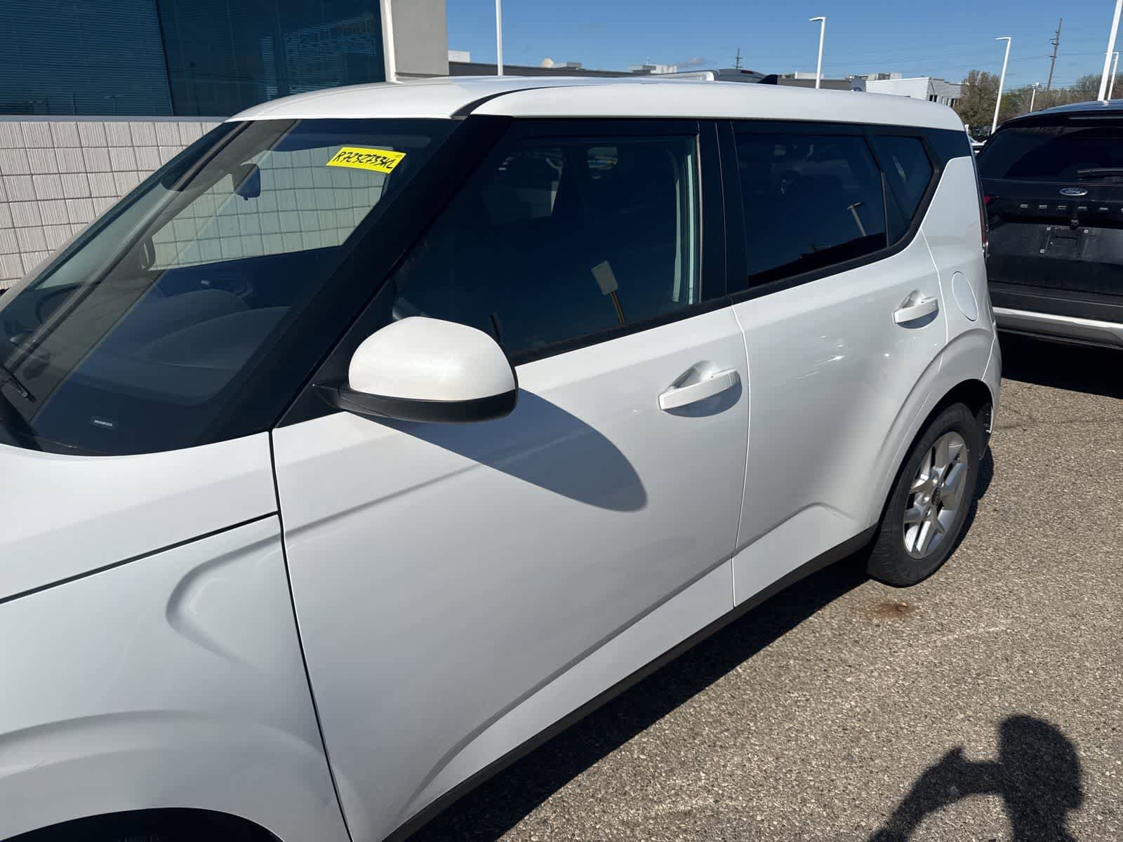 Used 2024 Kia Soul LX w/ Option Group 015 FWD video 2