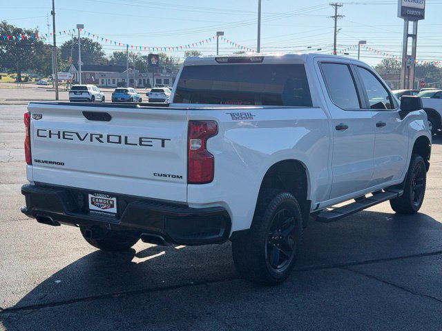 Used 2021 Chevrolet Silverado 1500 Custom Trail Boss w/ LPO, Dark Essentials Package AWD/4WD image 17
