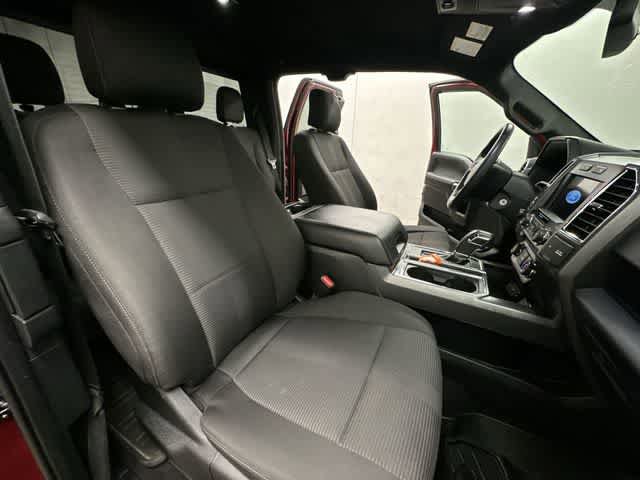 Used 2016 Ford F150 XLT w/ Equipment Group 302A Luxury AWD/4WD image 19