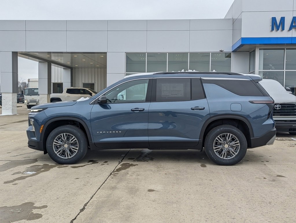 New 2026 Chevrolet Traverse LT w/ LPO, Floor Liner Package image 9