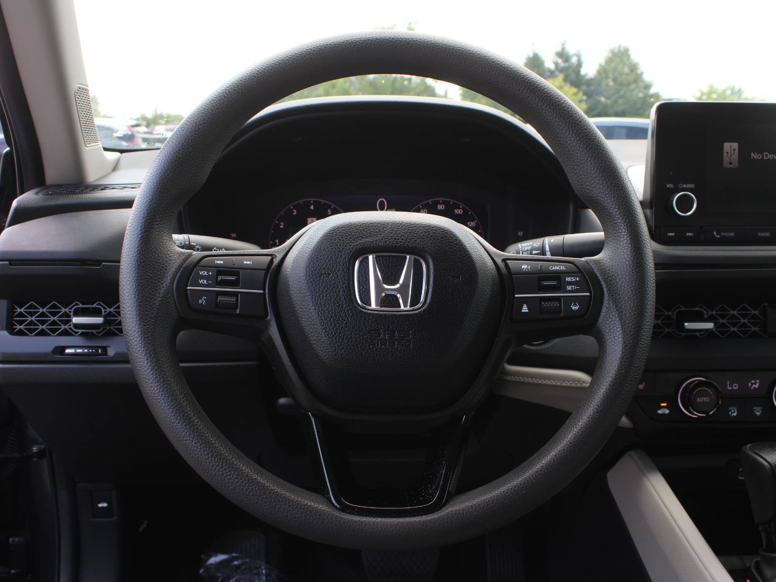 Used 2023 Honda Accord EX image 9