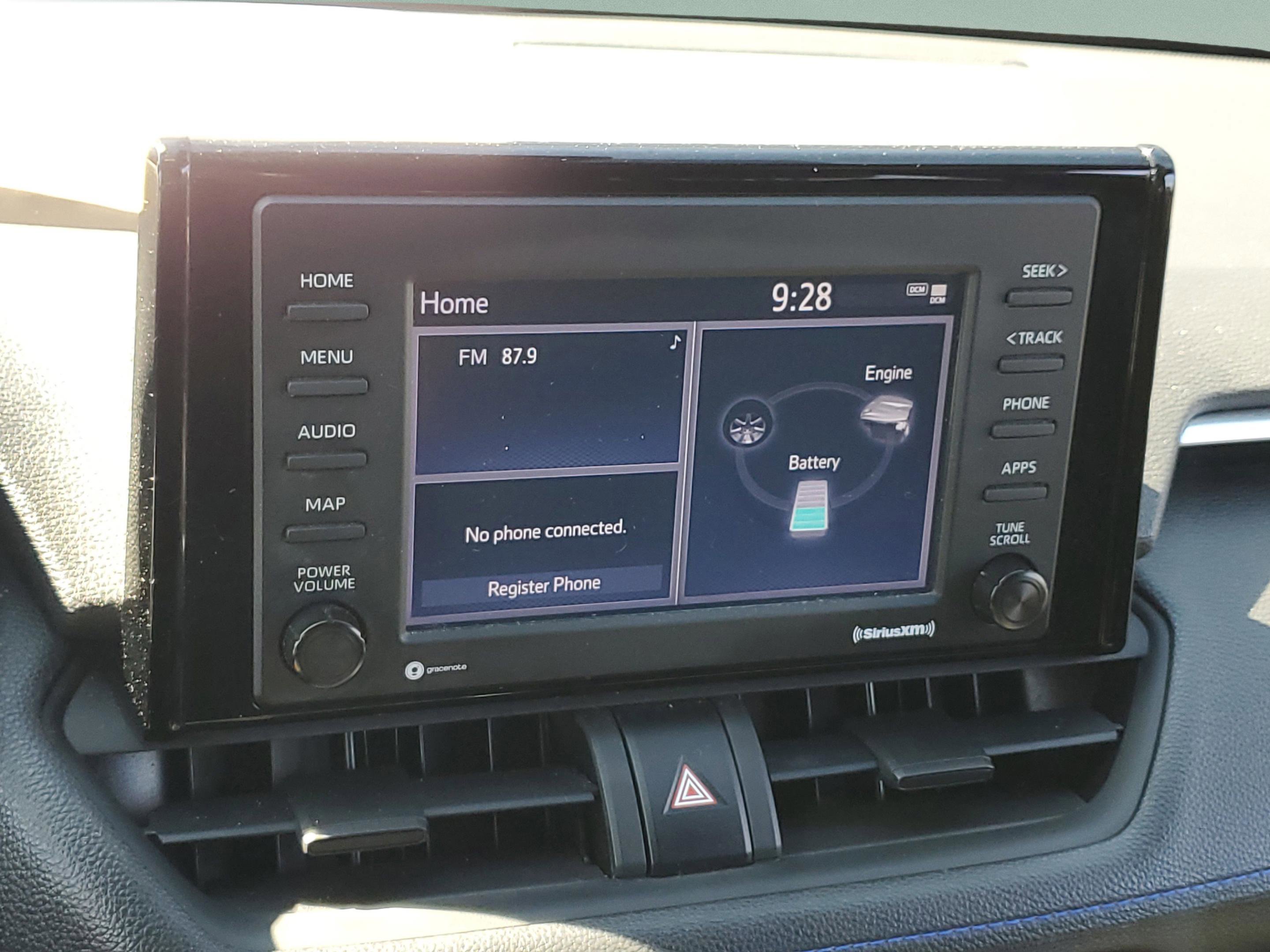 Used 2022 Toyota RAV4 SE image 19