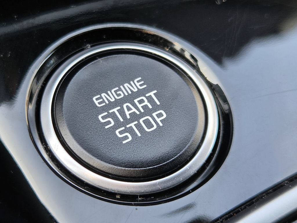 Used 2025 Kia Sportage SX FWD image 21