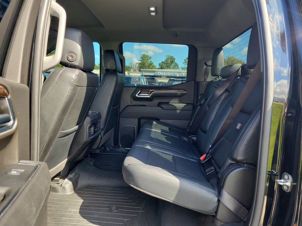 Used 2024 GMC Sierra 1500 Elevation AWD/4WD image 11