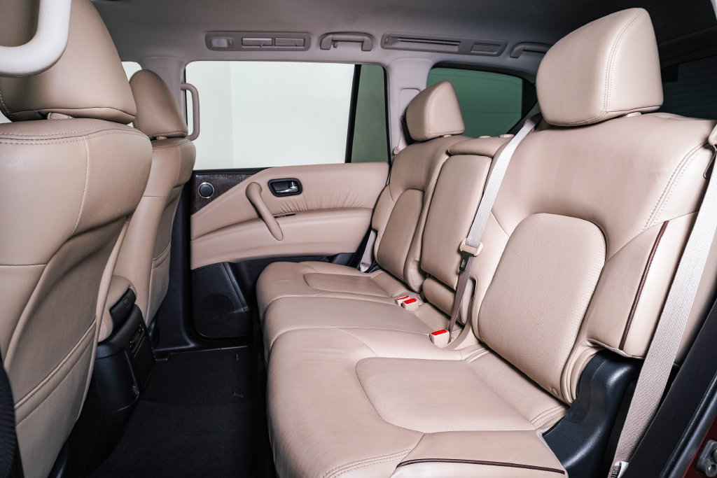 Used 2018 Nissan Armada SL w/ Premium Package RWD image 17