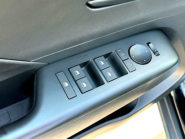 Used 2026 Hyundai Kona SEL Sport FWD image 24