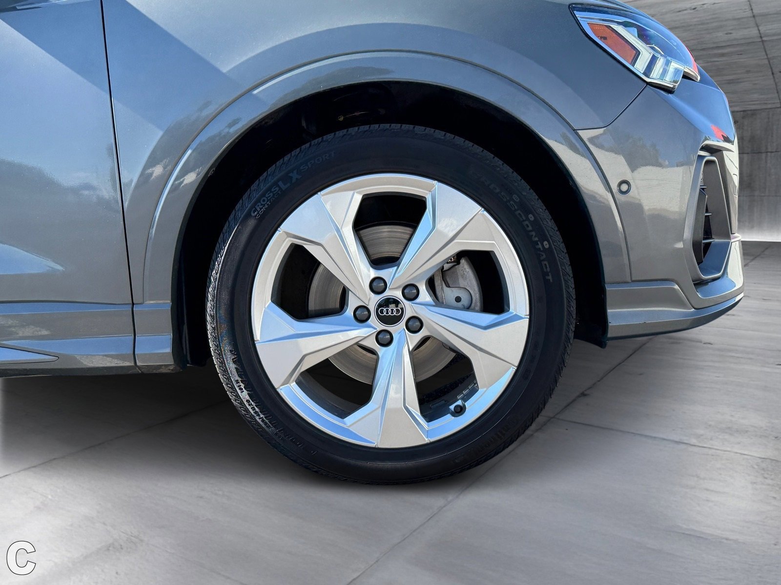 Used 2020 Audi Q3 2.0T Prestige image 8