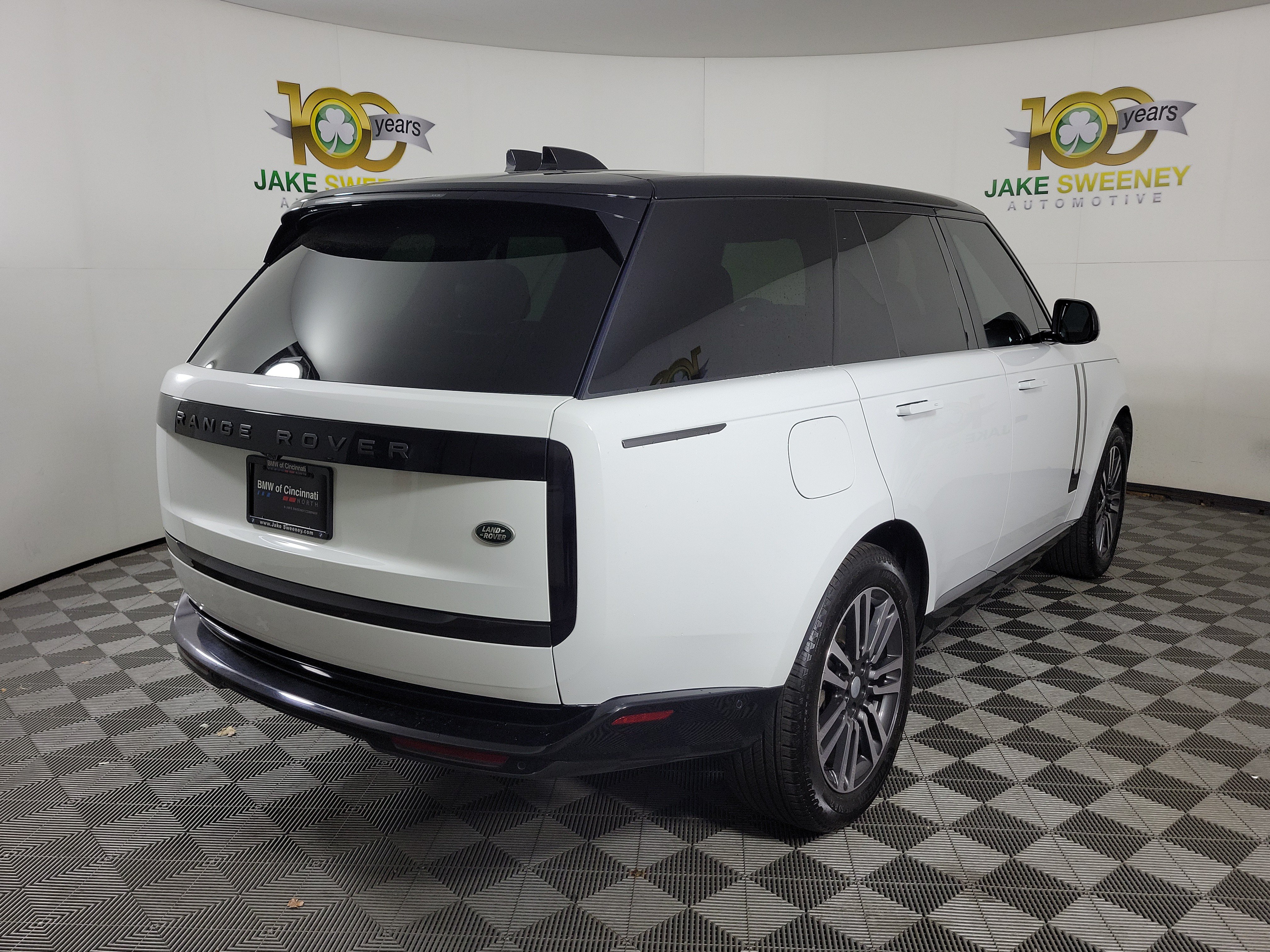Used 2023 Land Rover Range Rover SE AWD/4WD image 7