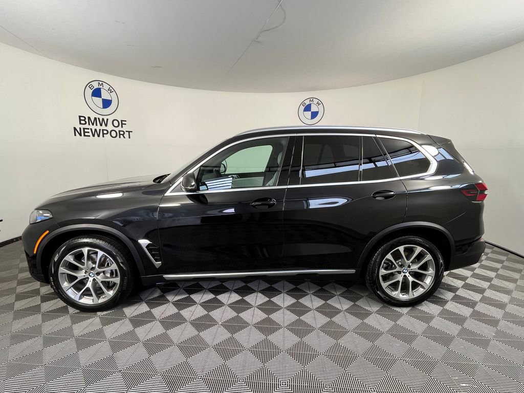 Certified 2024 BMW X5 xDrive40i w/ Premium Package AWD/4WD image 11