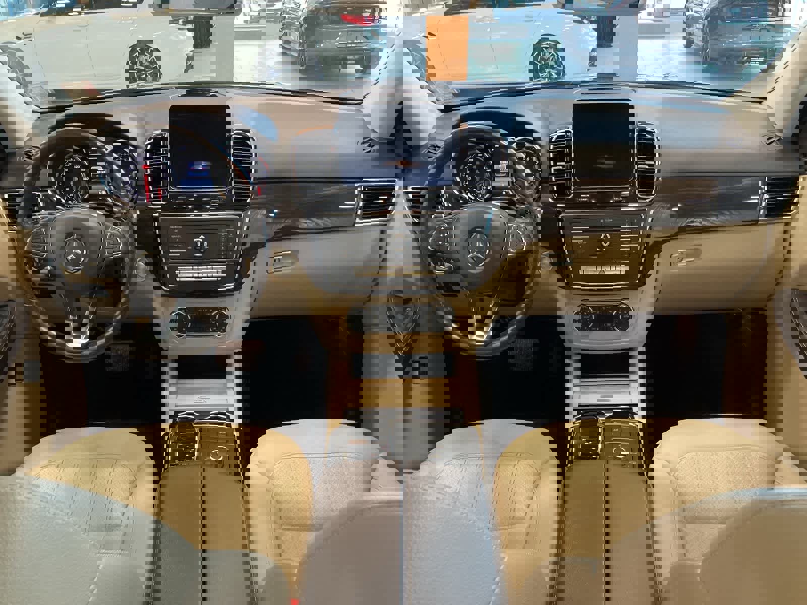 Used 2018 Mercedes-Benz GLE 350 4MATIC image 26