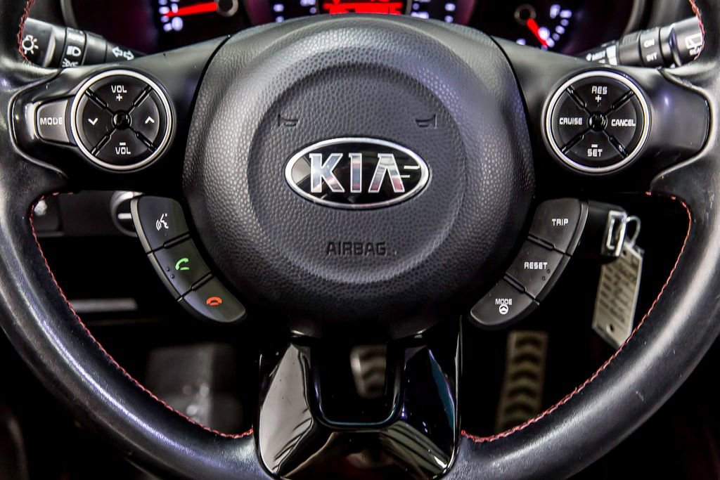 Used 2014 Kia Soul + image 24