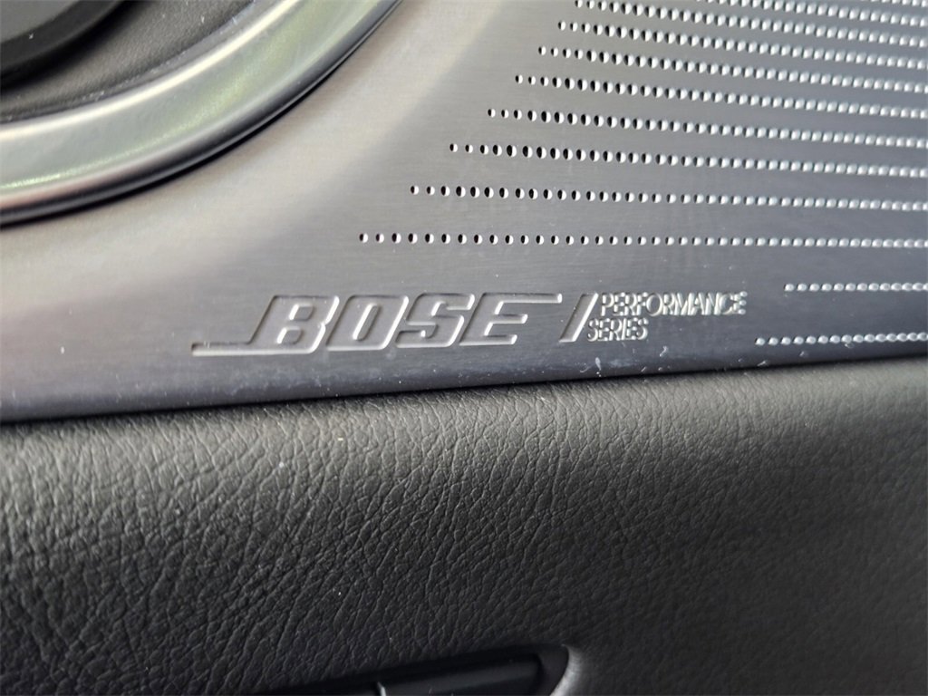 Used 2025 Cadillac XT6 Premium Luxury image 37