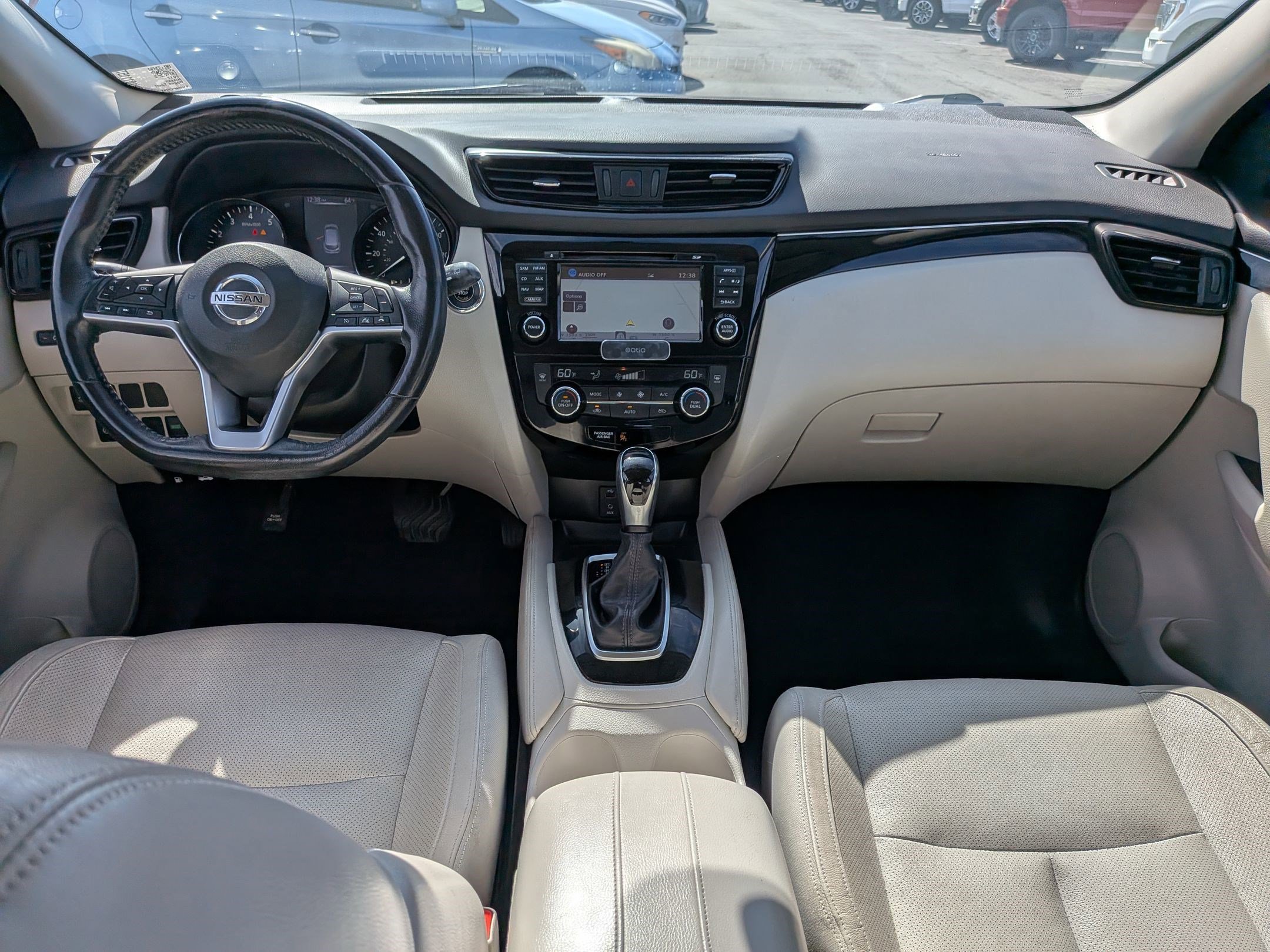 Used 2017 Nissan Rogue Sport SL image 29