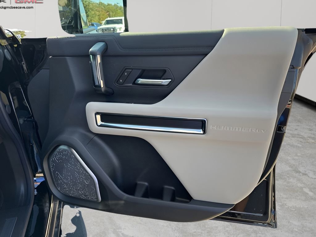 New 2026 GMC Hummer EV 4x4 Crew Cab image 15