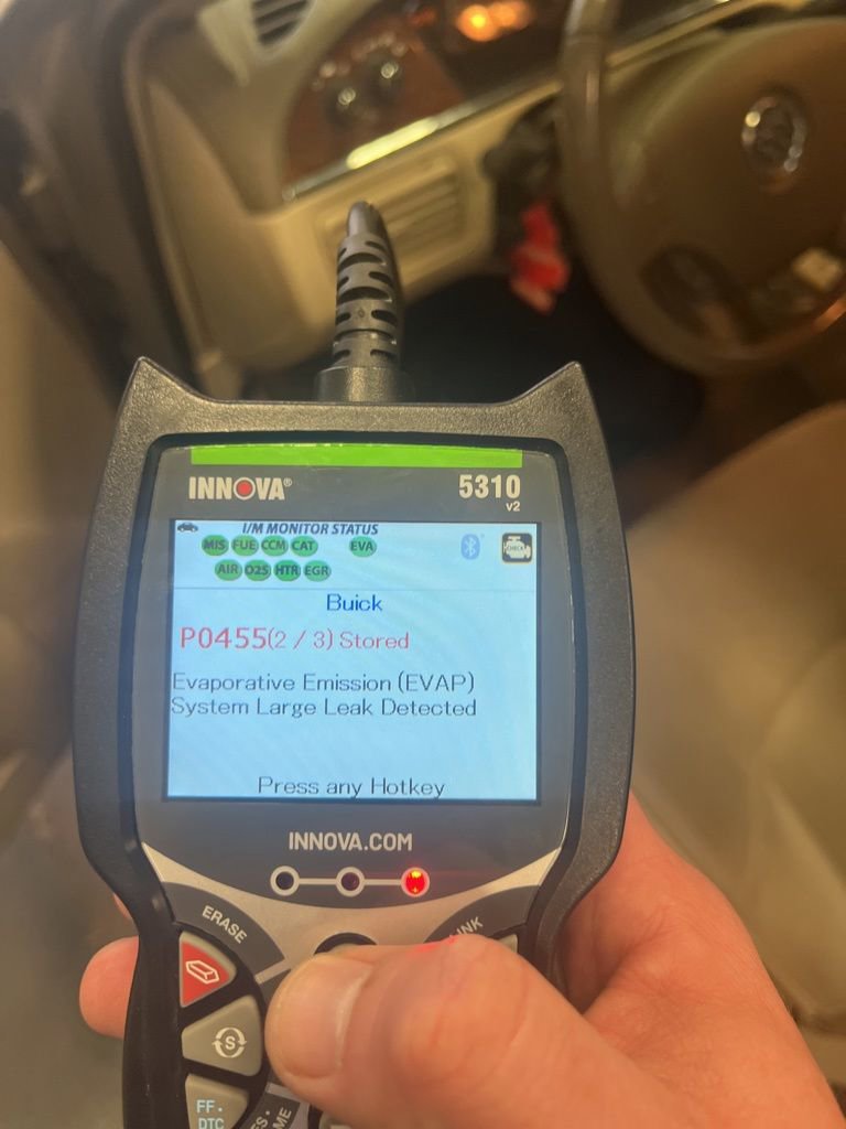 Used 2006 Buick LaCrosse CX image 5