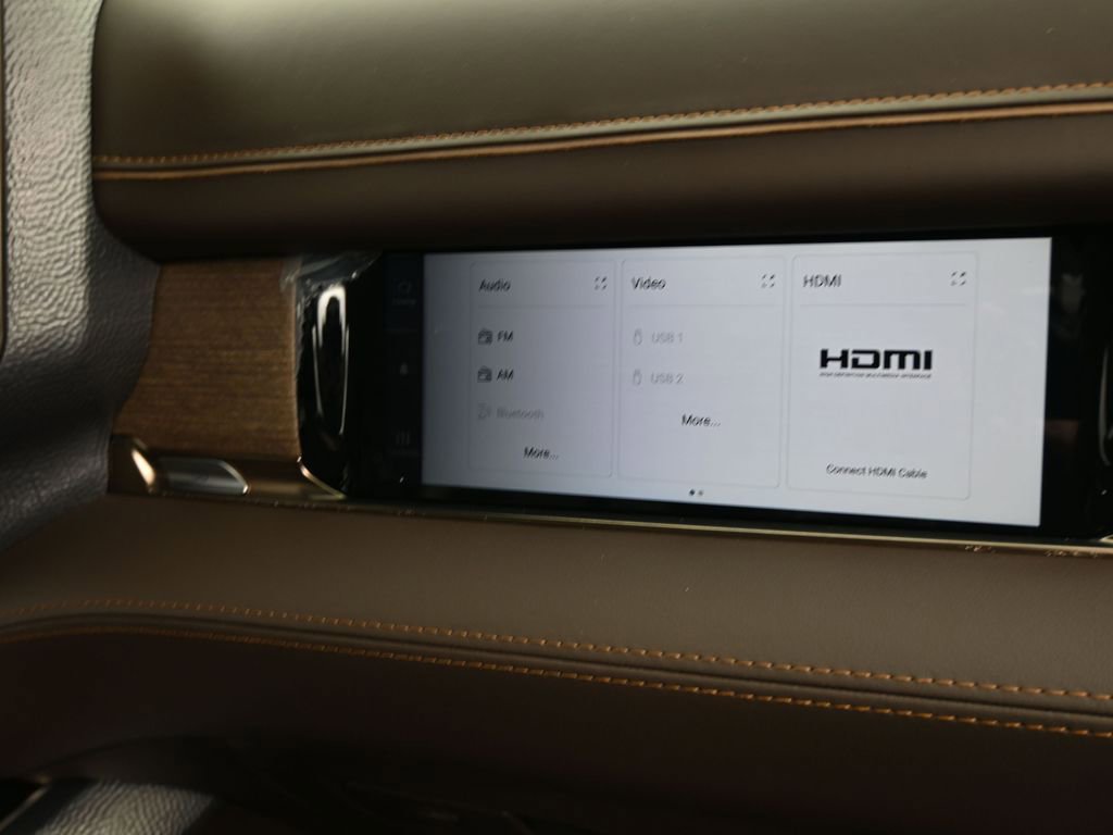 Used 2025 RAM 1500 Limited image 31