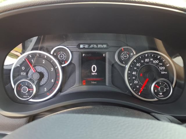 New 2026 RAM 3500 Tradesman AWD/4WD image 17