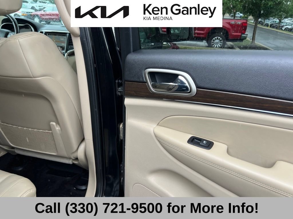 Used 2017 Jeep Grand Cherokee Limited AWD/4WD image 53