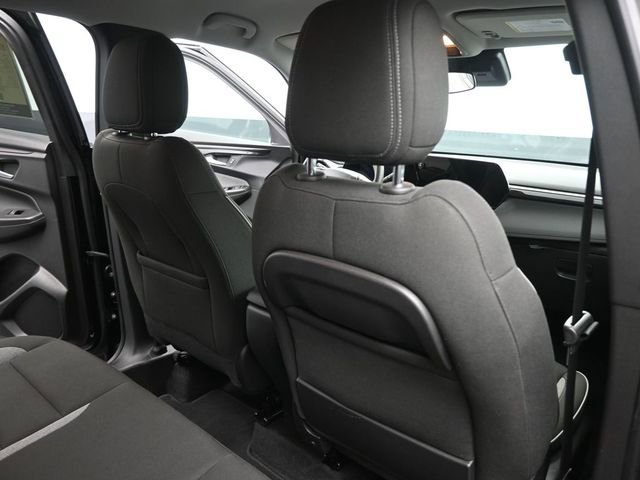 Used 2025 Chevrolet TrailBlazer LT FWD image 29