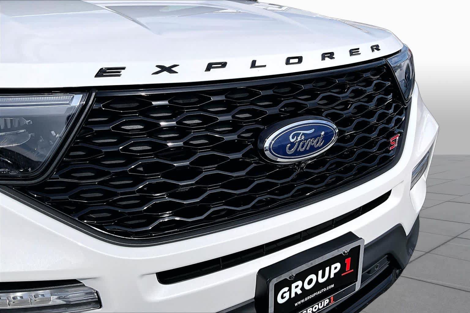 Used 2024 Ford Explorer ST w/ Equipment Group 401A AWD/4WD image 30