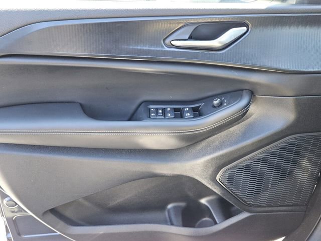 Used 2025 Jeep Grand Cherokee Laredo X image 26