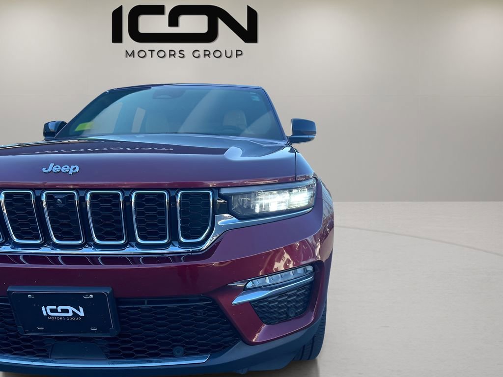 Used 2023 Jeep Grand Cherokee Limited w/ Luxury Tech Group II image 9