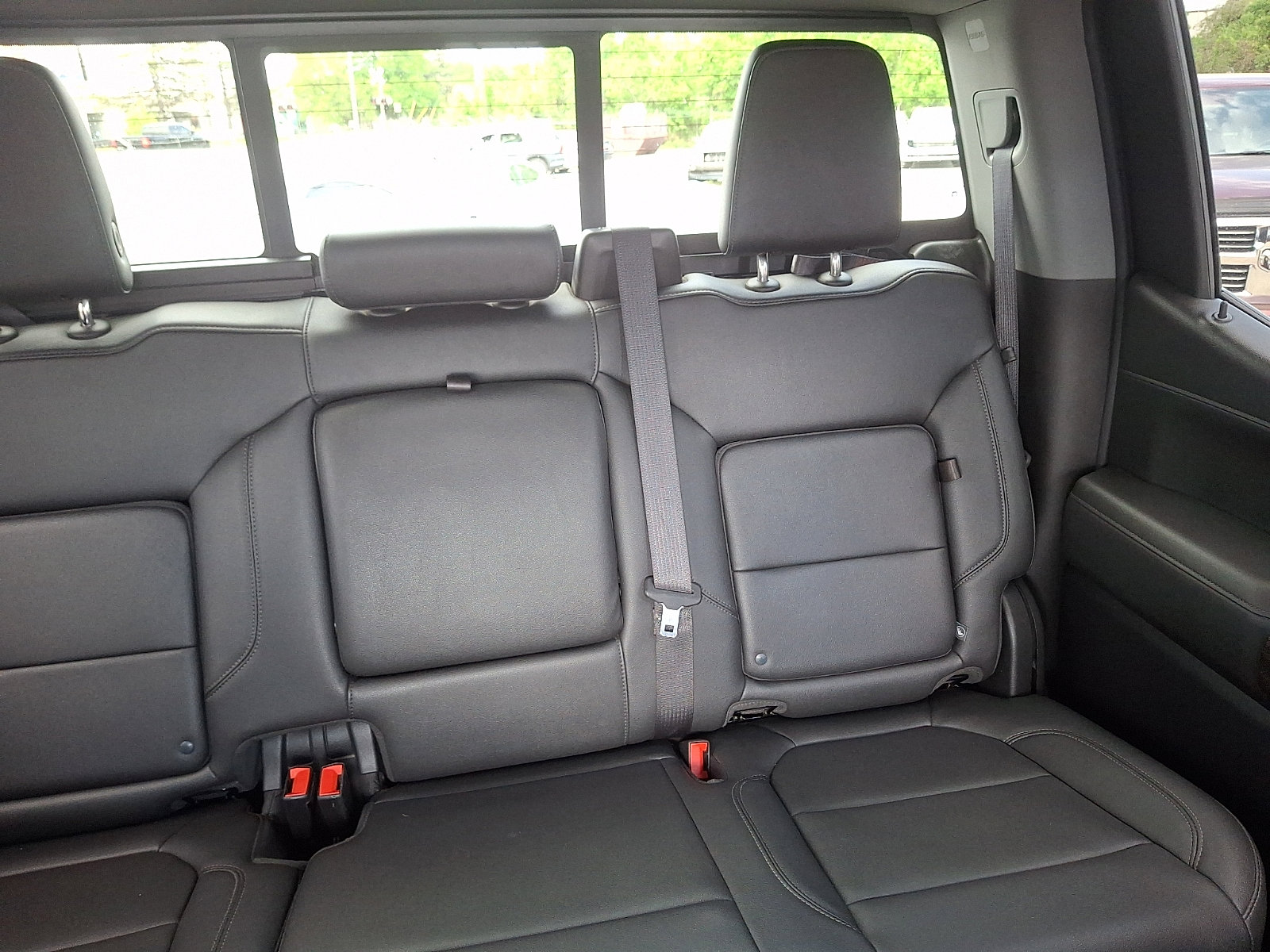 Used 2021 Chevrolet Silverado 1500 LT Trail Boss w/ Convenience Package II AWD/4WD image 20