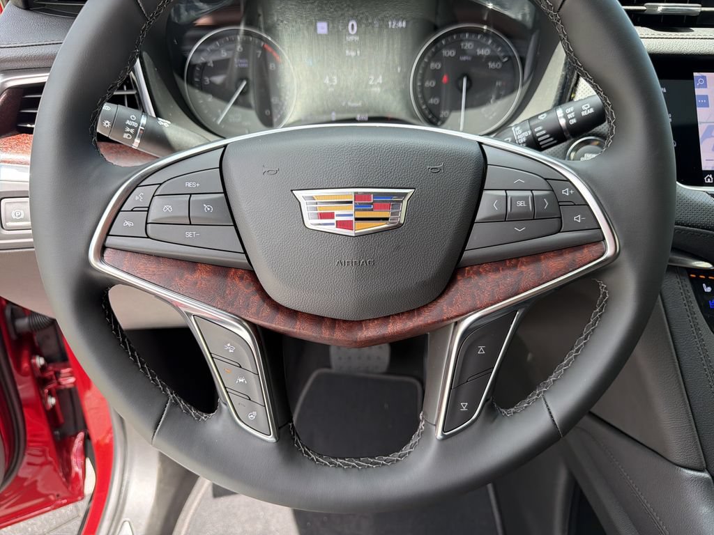New 2026 Cadillac XT5 Premium Luxury w/ Driver Assist Package FWD image 29