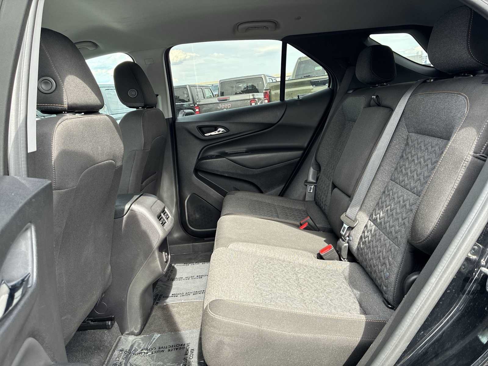 Used 2024 Chevrolet Equinox LT AWD/4WD image 32