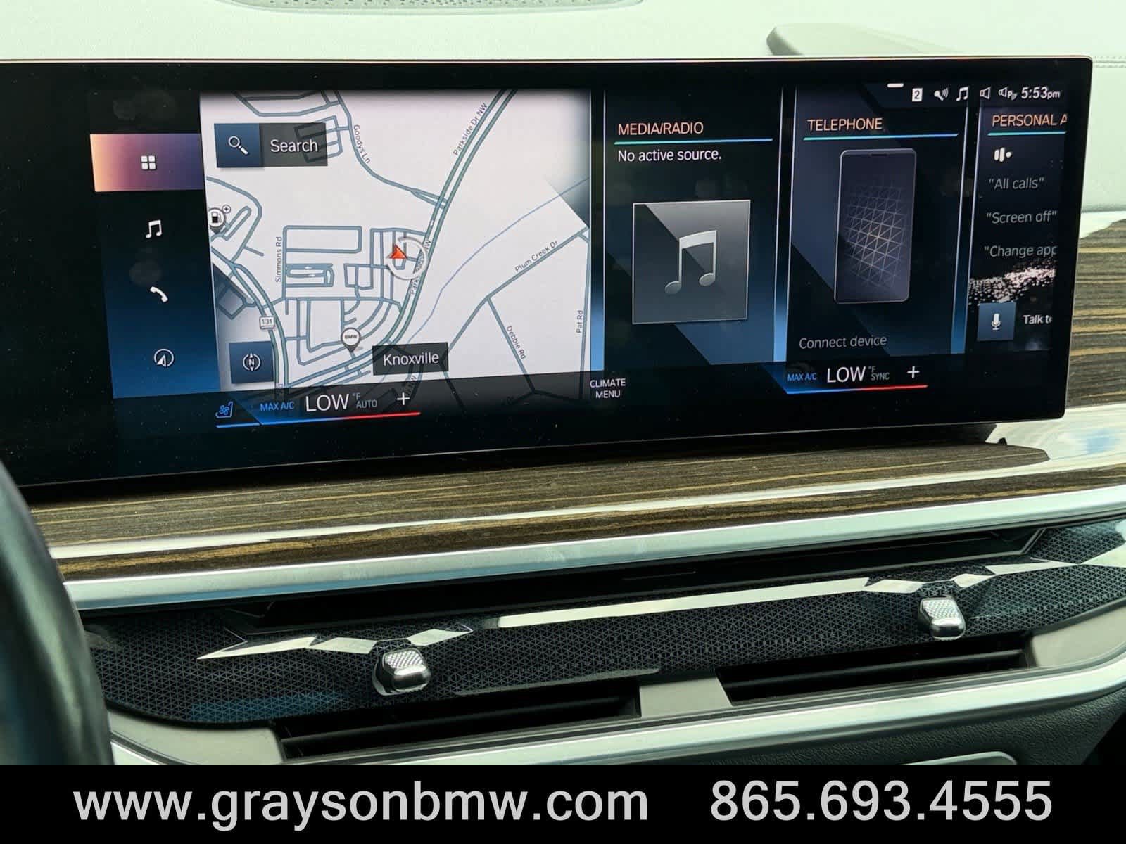 Used 2023 BMW X7 xDrive40i w/ Dynamic Handling Package AWD/4WD image 31