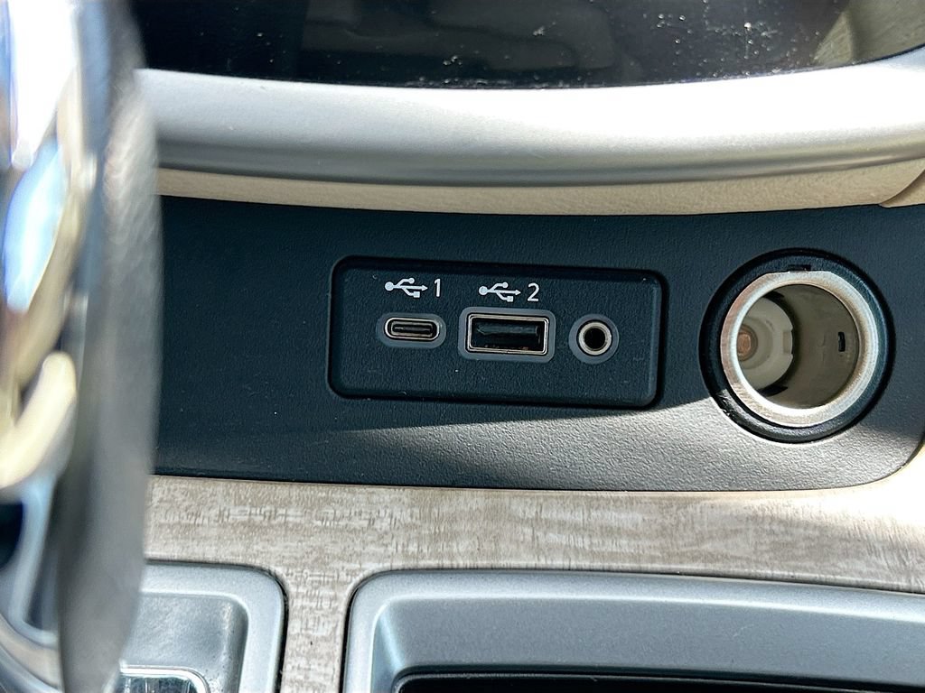 Used 2020 Nissan Murano SL w/ Moonroof Package FWD image 30