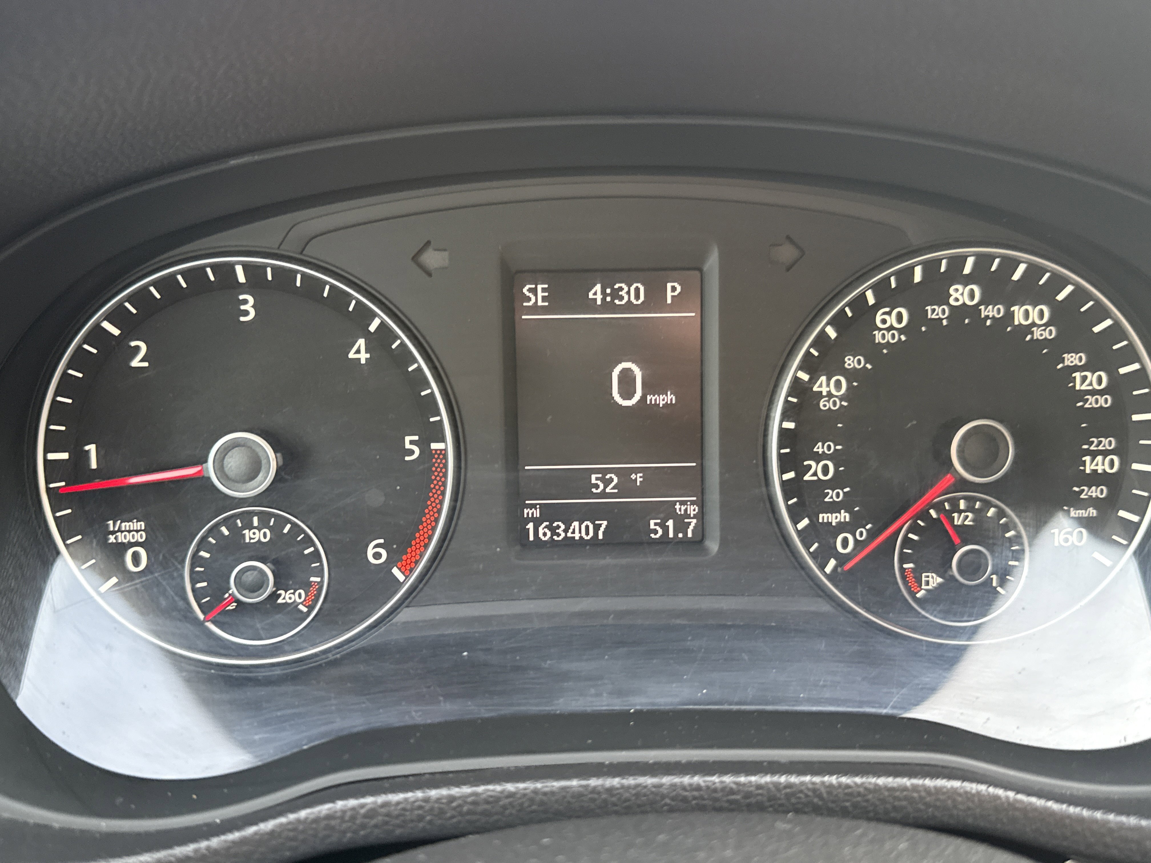 Used 2013 Volkswagen Passat TDI SE image 21