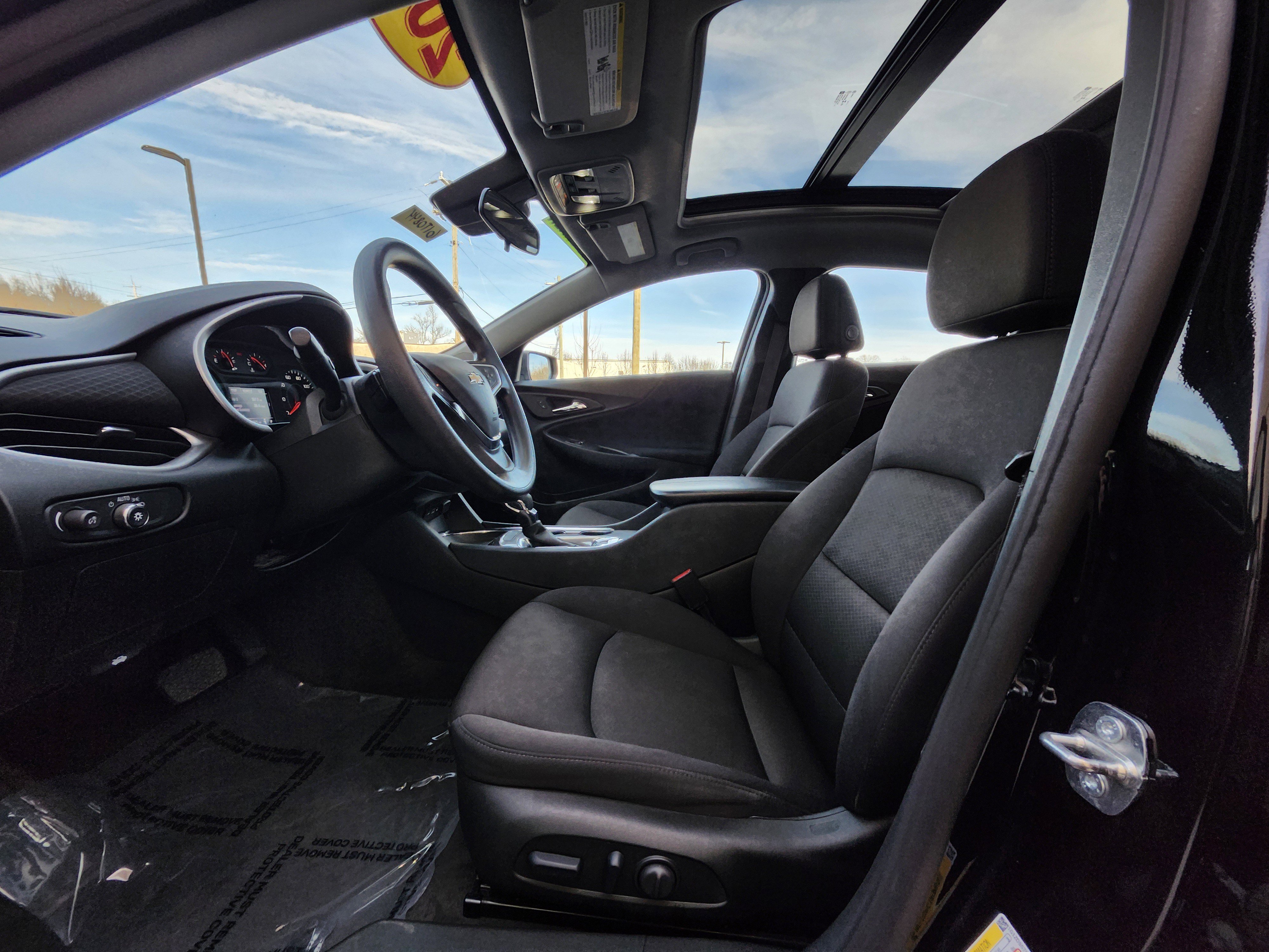 Used 2024 Chevrolet Malibu LT image 20