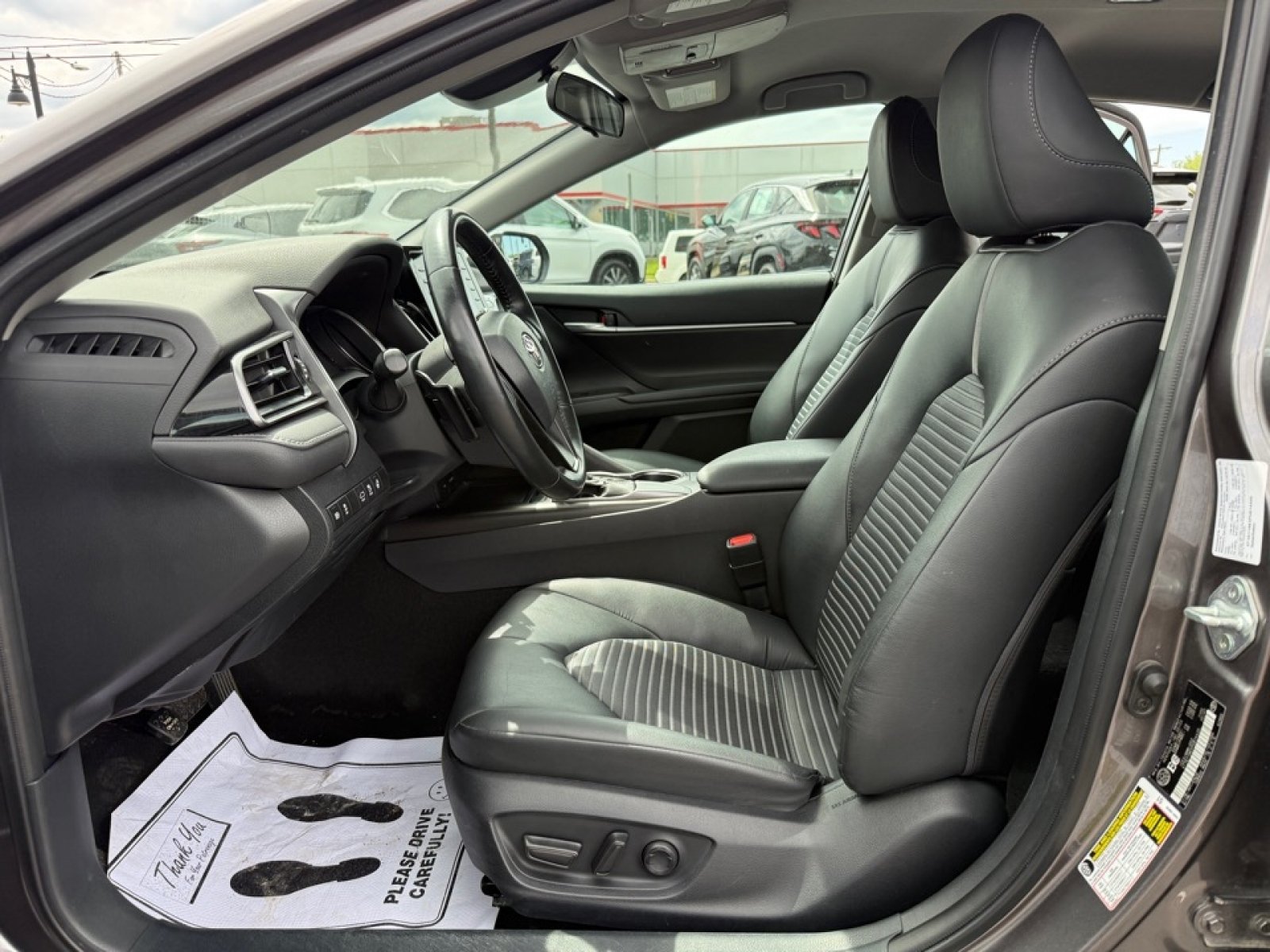 Used 2023 Toyota Camry SE FWD image 26